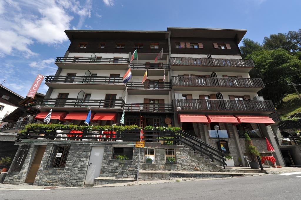 Hotel Etoile De Neige Valtournenche Dış mekan fotoğraf